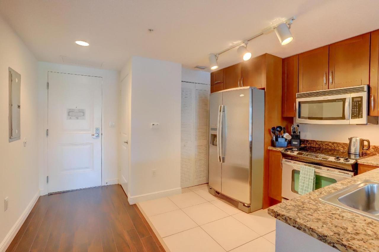 Apartment In Casa Costa Condo!Beach Pass Included Boynton Beach Exteriér fotografie