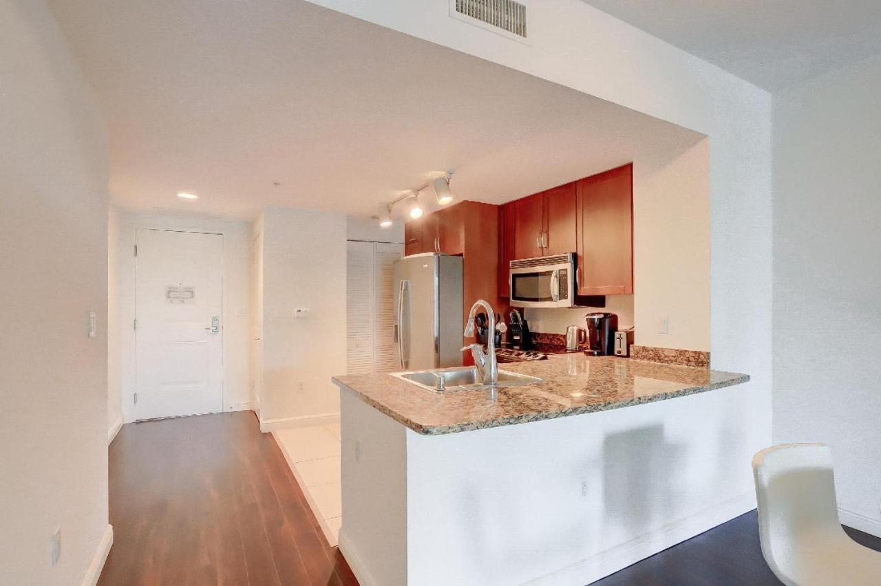 Apartment In Casa Costa Condo!Beach Pass Included Boynton Beach Exteriér fotografie