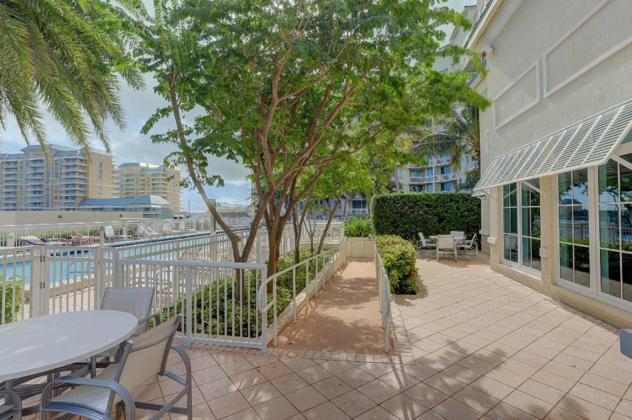 Apartment In Casa Costa Condo!Beach Pass Included Boynton Beach Exteriér fotografie